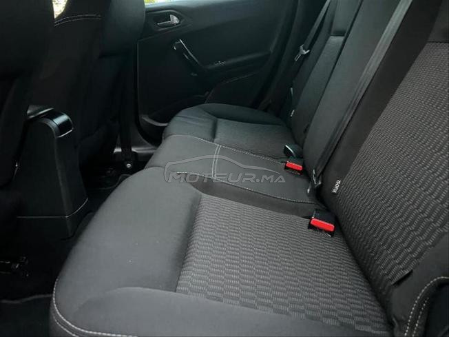 Peugeot 208 active 