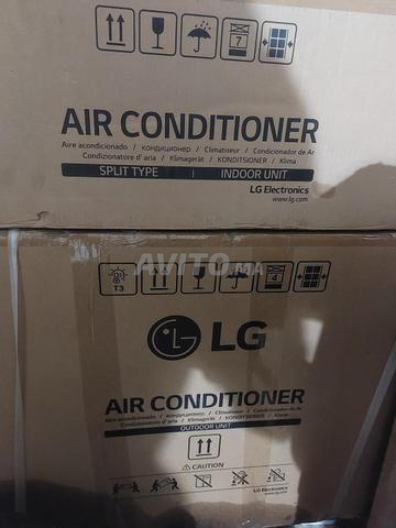 مكيف LG في علبته الأصلية - 2