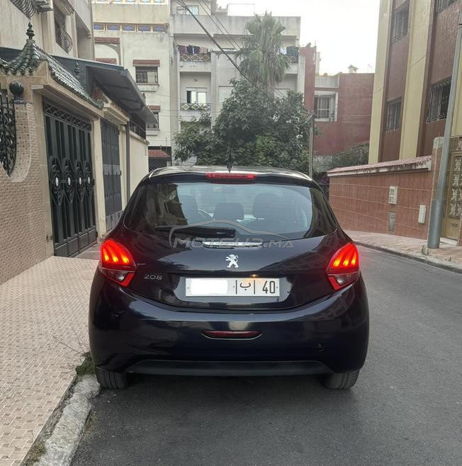 Peugeot 208 Diesel Manuelle 2019 à Tanger