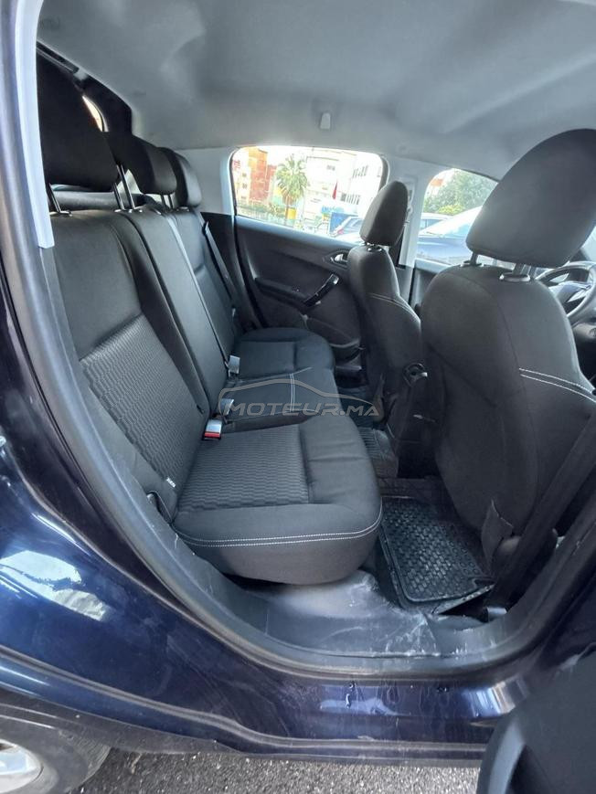 Peugeot 208 Diesel Manuelle 2019 à Tanger