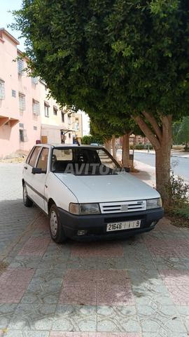 Fiat Uno essence, bon état et économique - 2