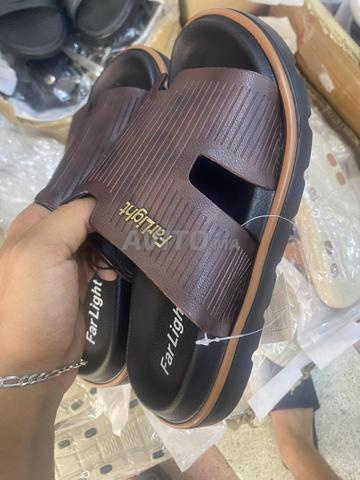 صندالة رجالية صيفية ومريحة