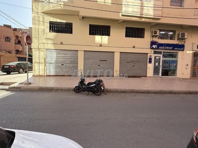 Local commercial deux façades à louer à Beni Mellal, superficie 300 m²