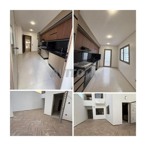 Appartement à vendre 143 m² à Casablanca - 2
