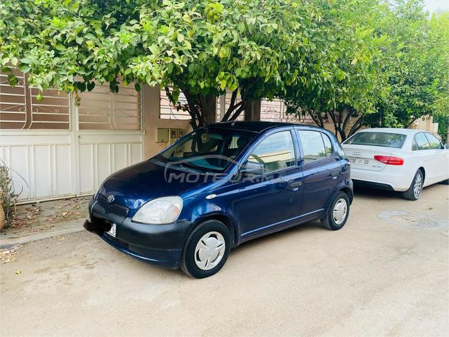toyota yaris model 2000 essence