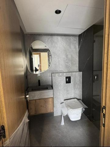 Appartement à louer 80 m² à Casablanca - 2