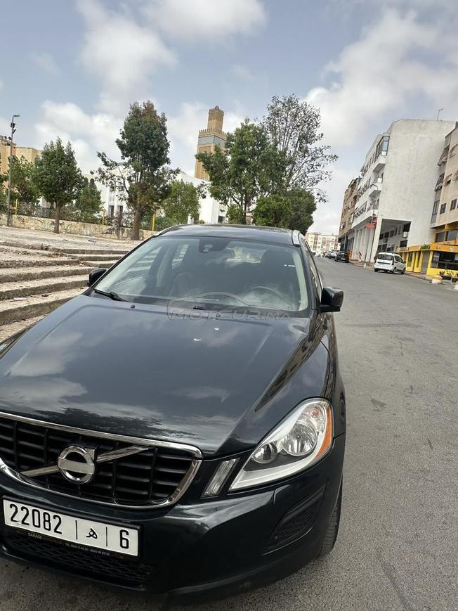 volvo xc60 premier main bon état 