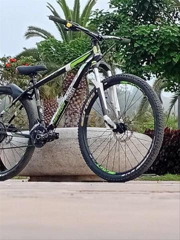 دراجة هوائية بحالة جيدة Merida big.seven300 pro7 - 2
