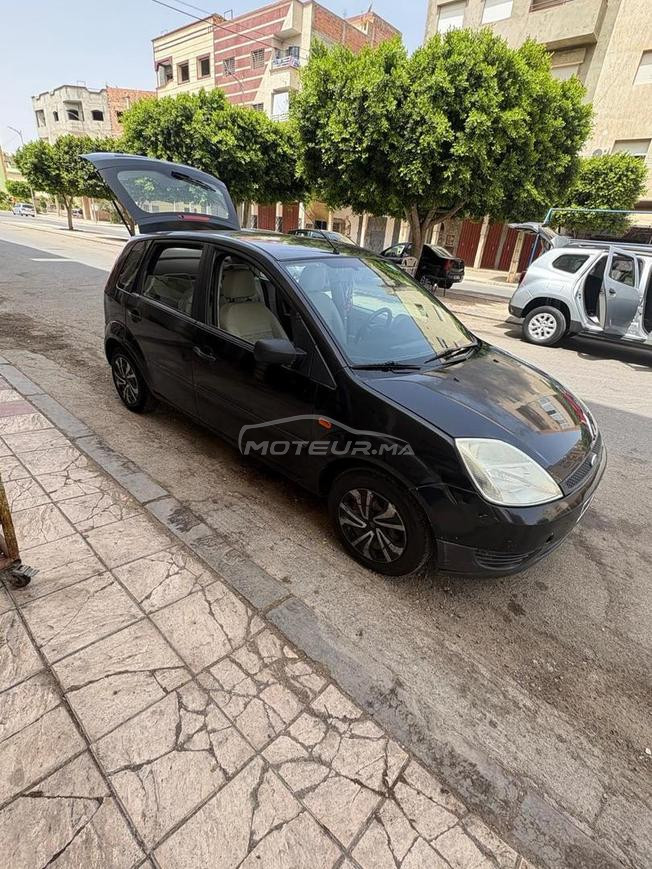 Ford Fiesta Essence Manuelle 2005 à Sidi Kacem
