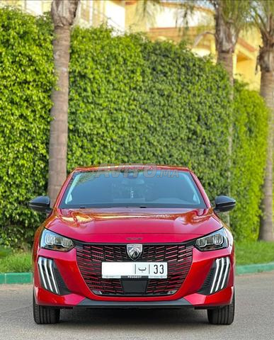 Peugeot 208 allure 2025
