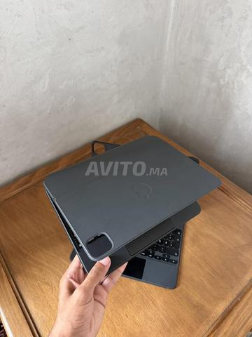 Magic Keyboard pour iPad 11 pouces - 2