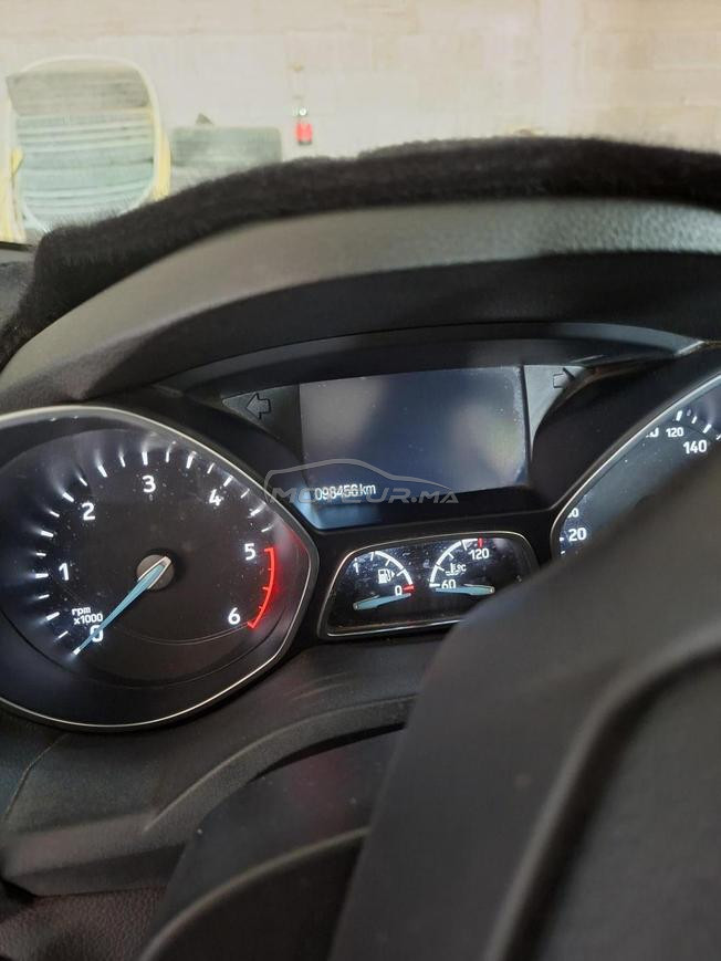 Ford kuga 1ere main