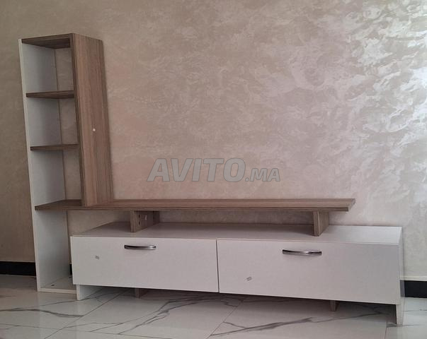 أثاث تلفزيون بحالة جيدة - 2