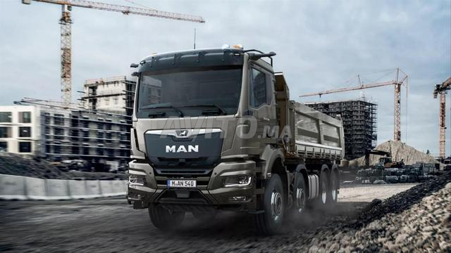 Des Camions neufs à louer