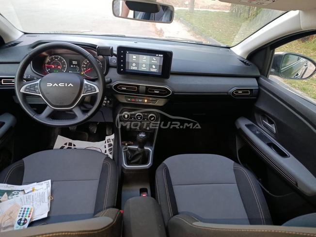 Dacia sandirou 