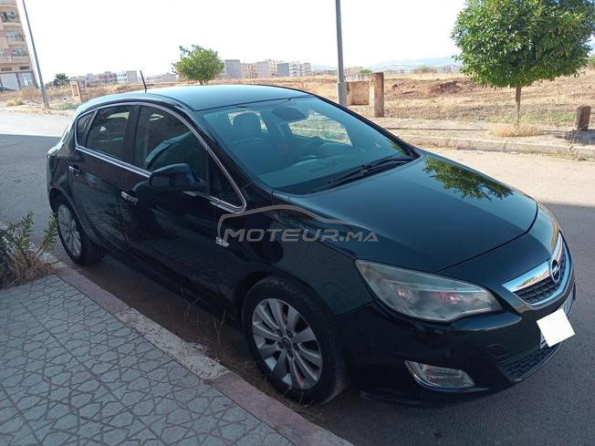 opel astra 2011