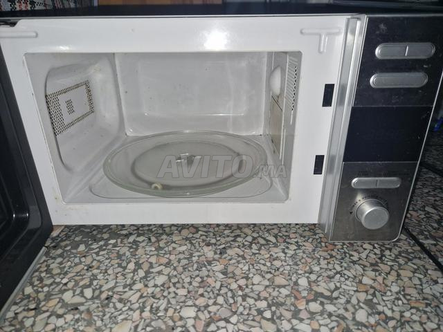ميكروويف بحالة جيدة جداً - 2