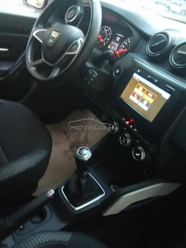 dacia duster trophée tout option 82000km