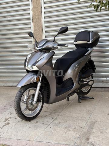 Sh 350 modèle 2021 Douane 2025 15k km - 2
