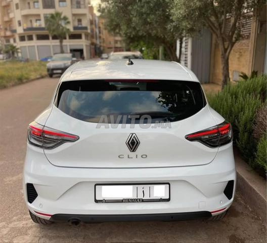 Clio 5 neuve - 2