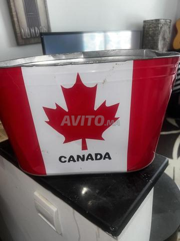      bac métallique Canada 🇨🇦 - 2