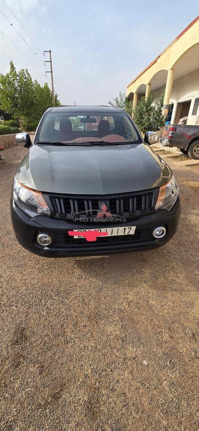 Mitsubishi L200 modil2016/11/28