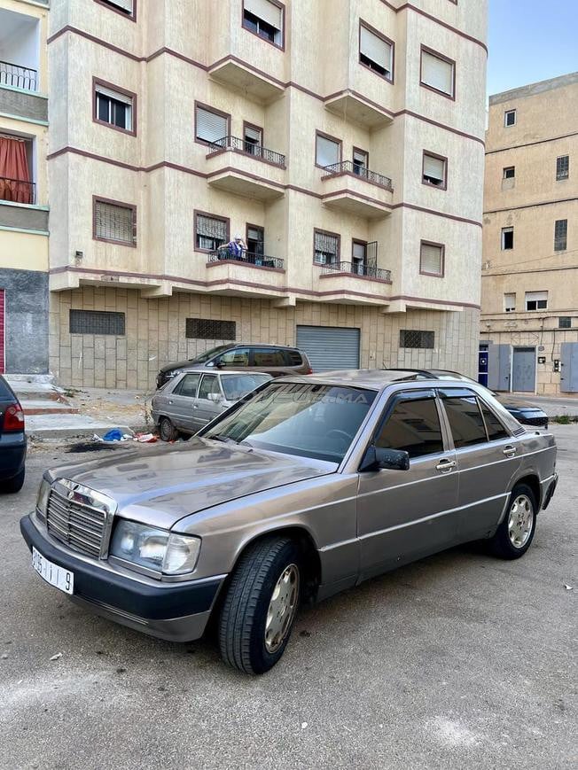 mercides 190  model 1990 diwana 2001