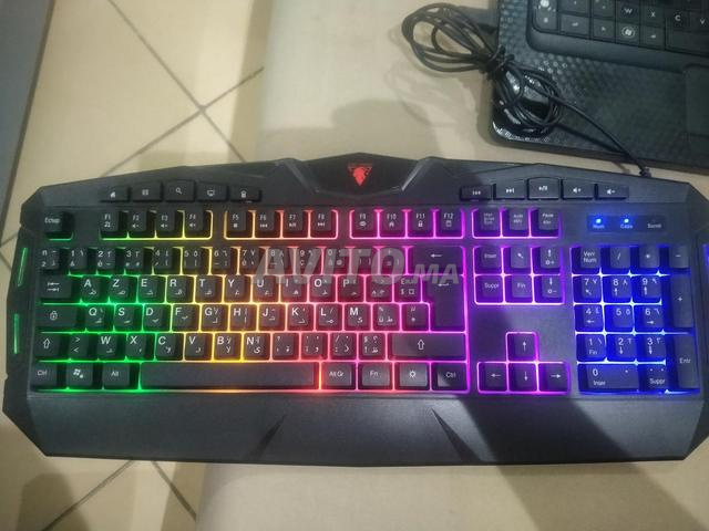 2 claviers 1 souris gaming
