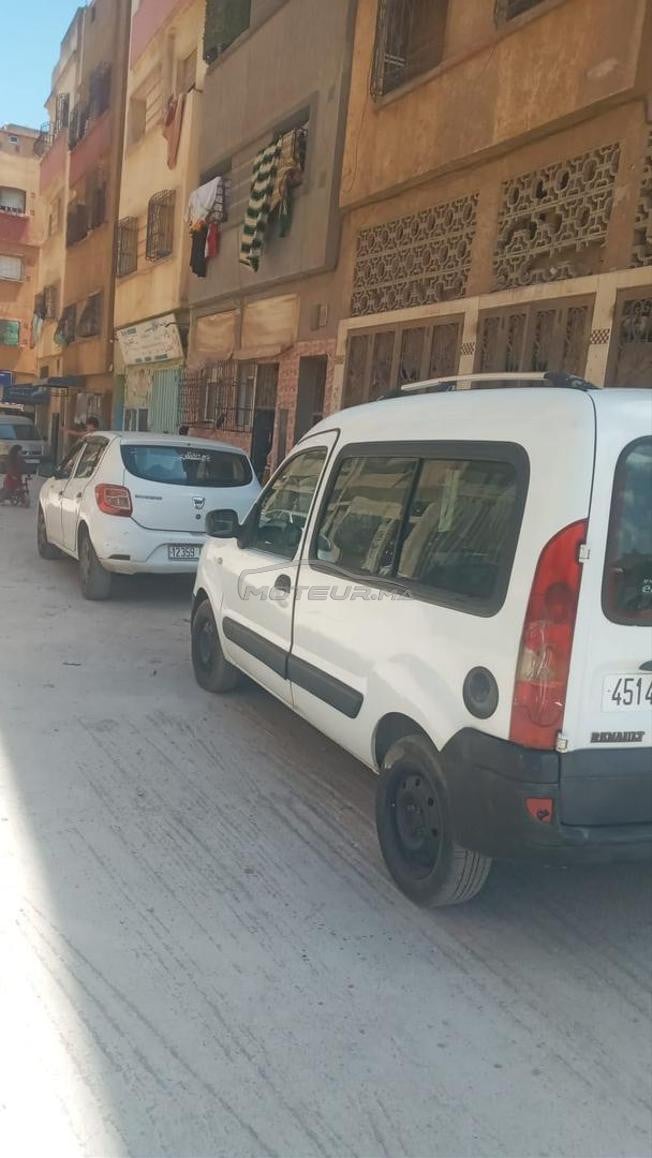 سيارة في حالة  جيدة