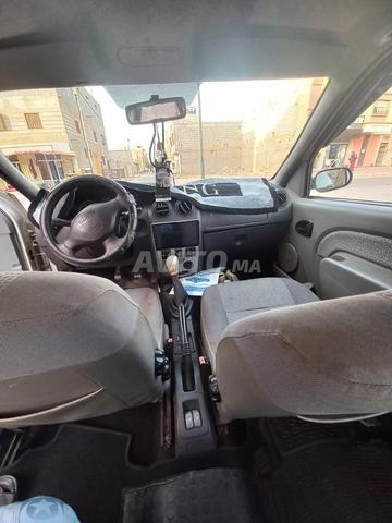 Dacia Logan Essence Manuelle 2007 à Laâyoune - 2