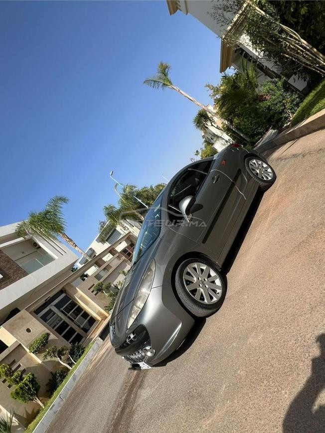 Peugeot 207 essence automatique cabriolet 