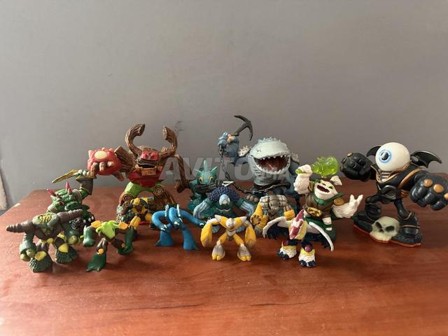 Lot de figurines Skylanders & Gormiti (15 unités)