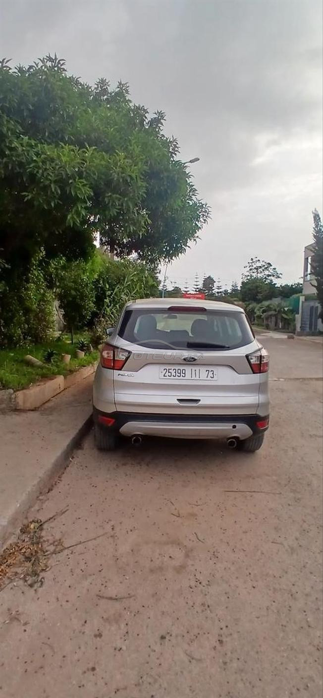 kuga première main