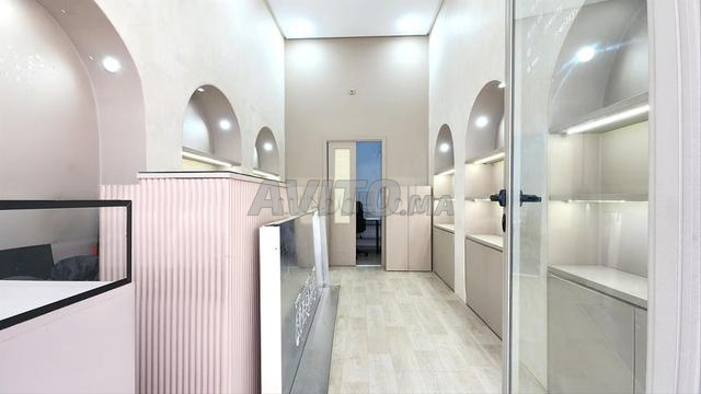 Local commercial 19m2 rue Ibnou Nafiss Maarif - 2