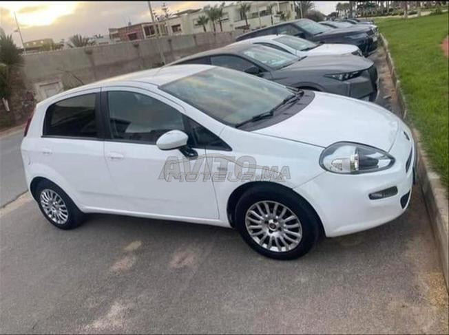 Fiat Punto Diesel Manuelle 2015 à Casablanca