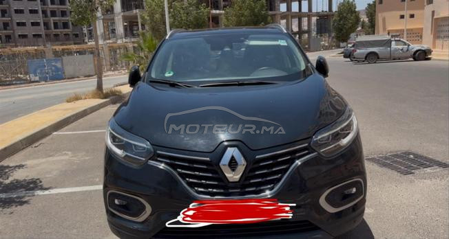 RENAULT KADJAR TOUTE OPTIONS TRÈS BON ÉTAT 
