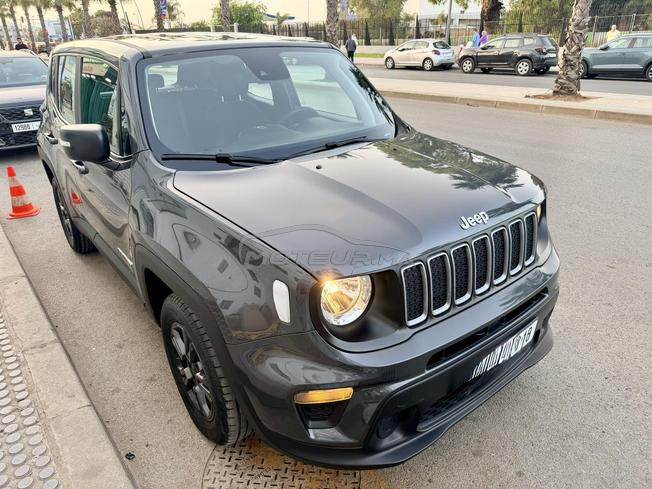 Jeep Renegade e-Hybride 08/2024