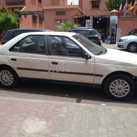 Peugeot 405 Essence Manuelle 1988 à Marrakech - 2