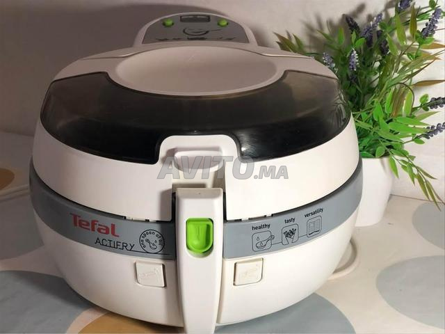 مقلاة هوائية بملعقة زيت واحدة actifry tefal - 2
