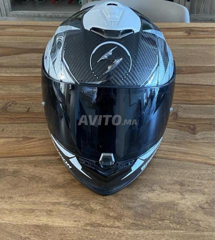 Scorpion Exo-1400 Carbon Air Aranea Black/White
