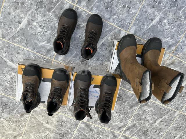 Chaussure neuve taille 42(3)43(1) - 2