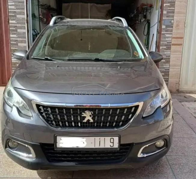 peugeot 2008 2017 en très bon état [première main]
