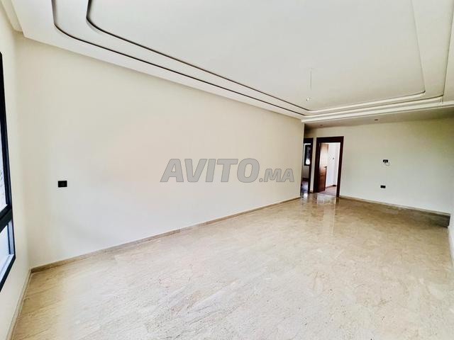 Appartement neuf à vendre 107m2 — Q. Des hôpitaux