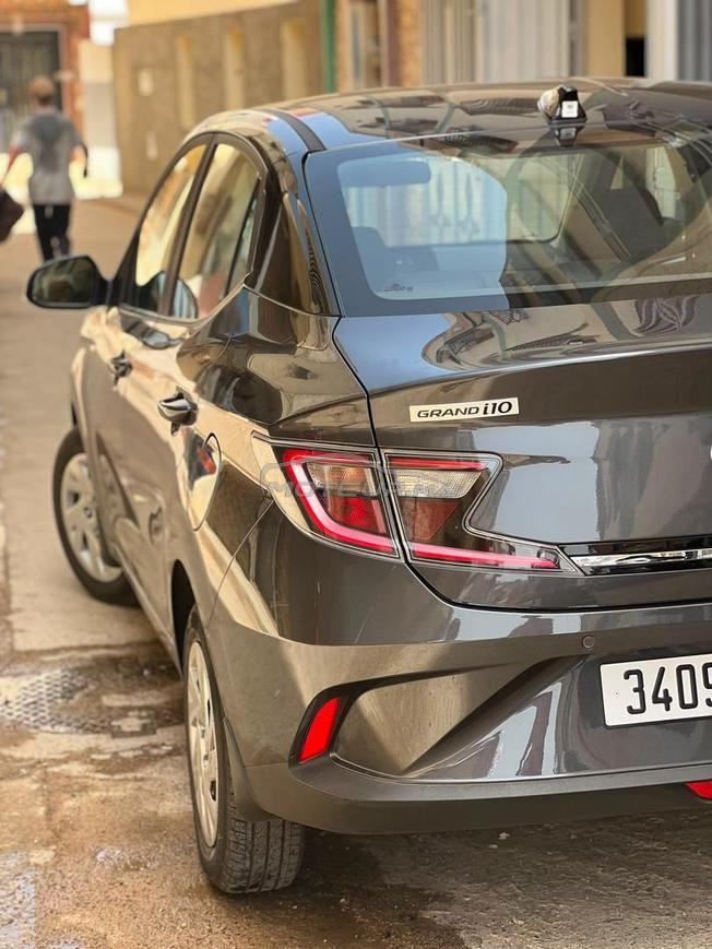 Hyundaigrande i10