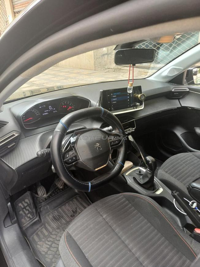 Peugeot 208 Diesel Manuelle 2023 à Fès