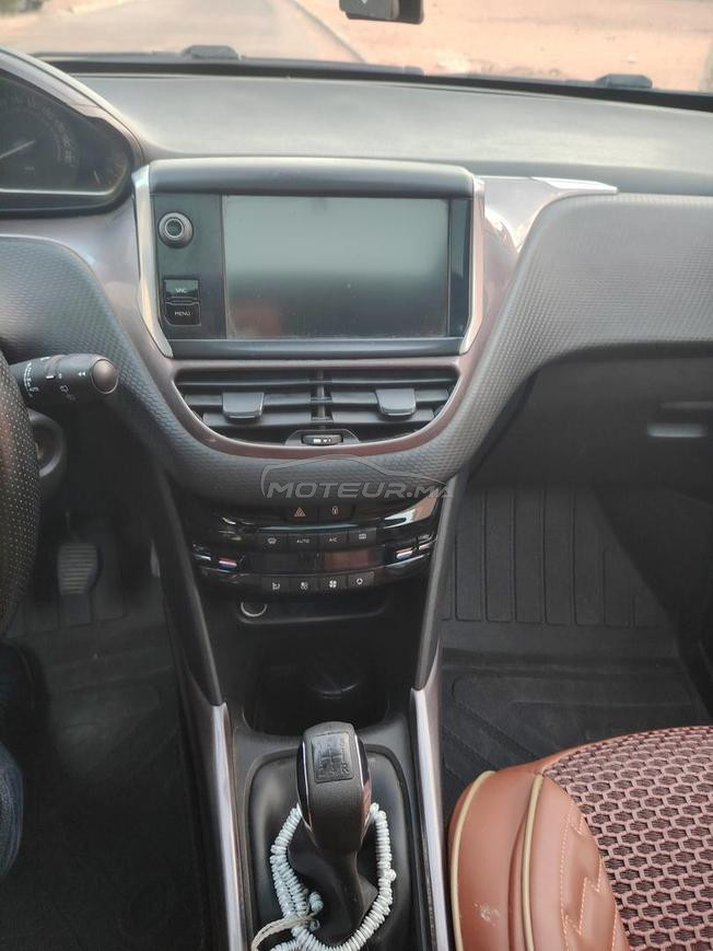 Peugeot 2008 l3amra
