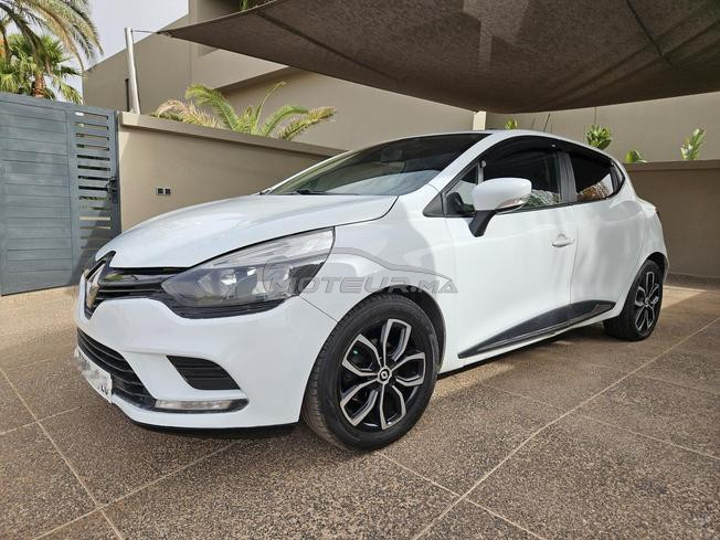 Renault clio 2020 très bon état 