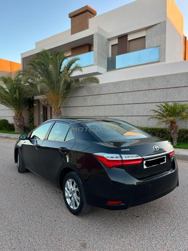 TOYOTA COROLLA 2017