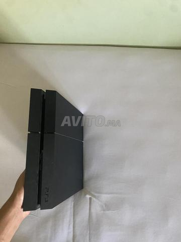 PS4 Fat avec trois manettes et plein de jeux - 2