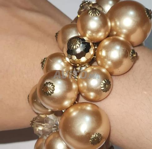 Bracelets et Manchettes Variés
